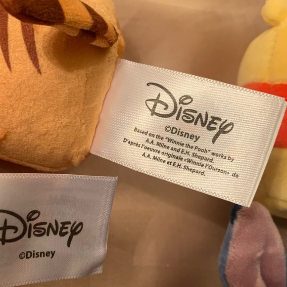 Disney Mini Squishmallow - Picture 4 of 4